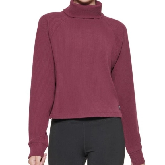 Calvin Klein Performance Ribbed Long-Sleeve Turtleneck | Large - Picture 1 of 6